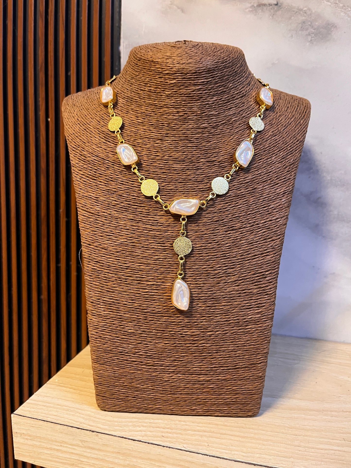 Drop Necklace