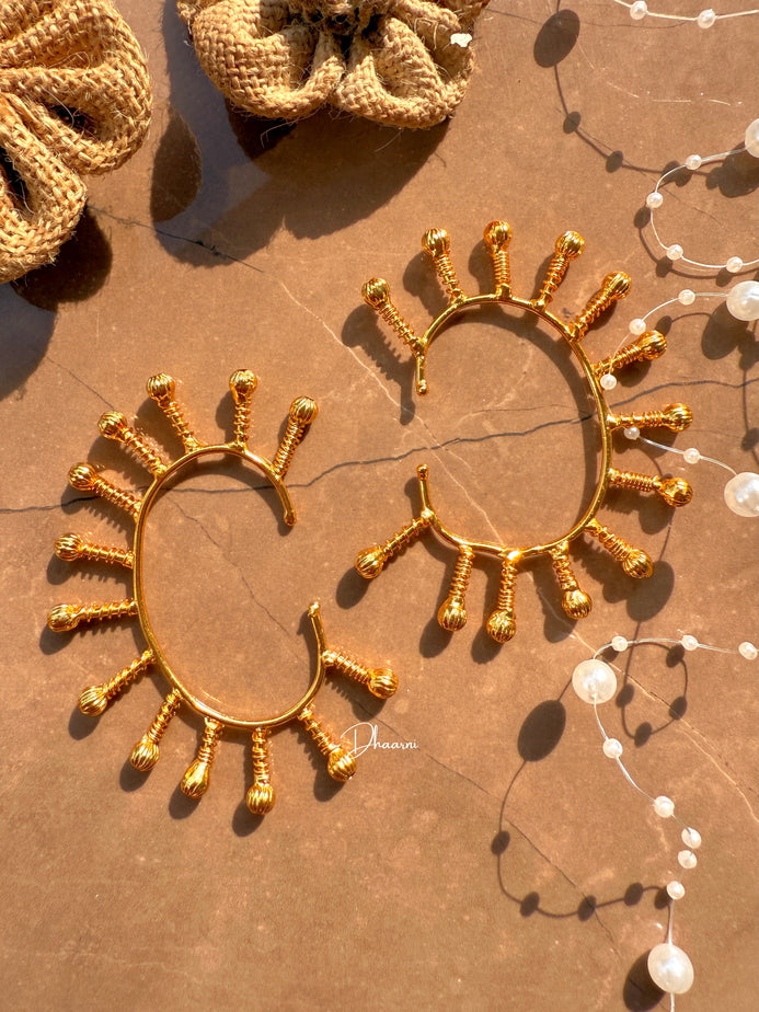 Golden Glow Earcuff