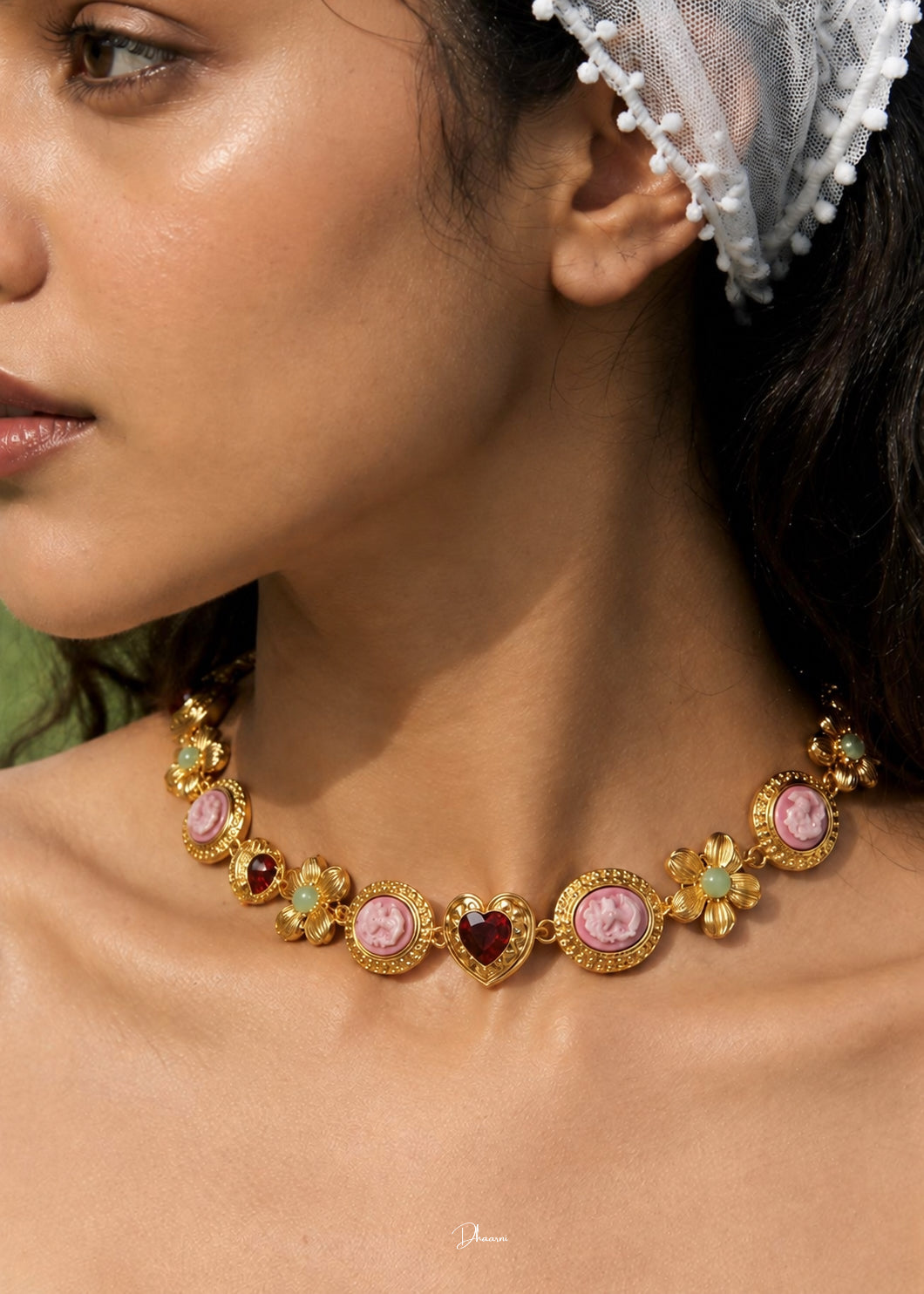 Royal Choker