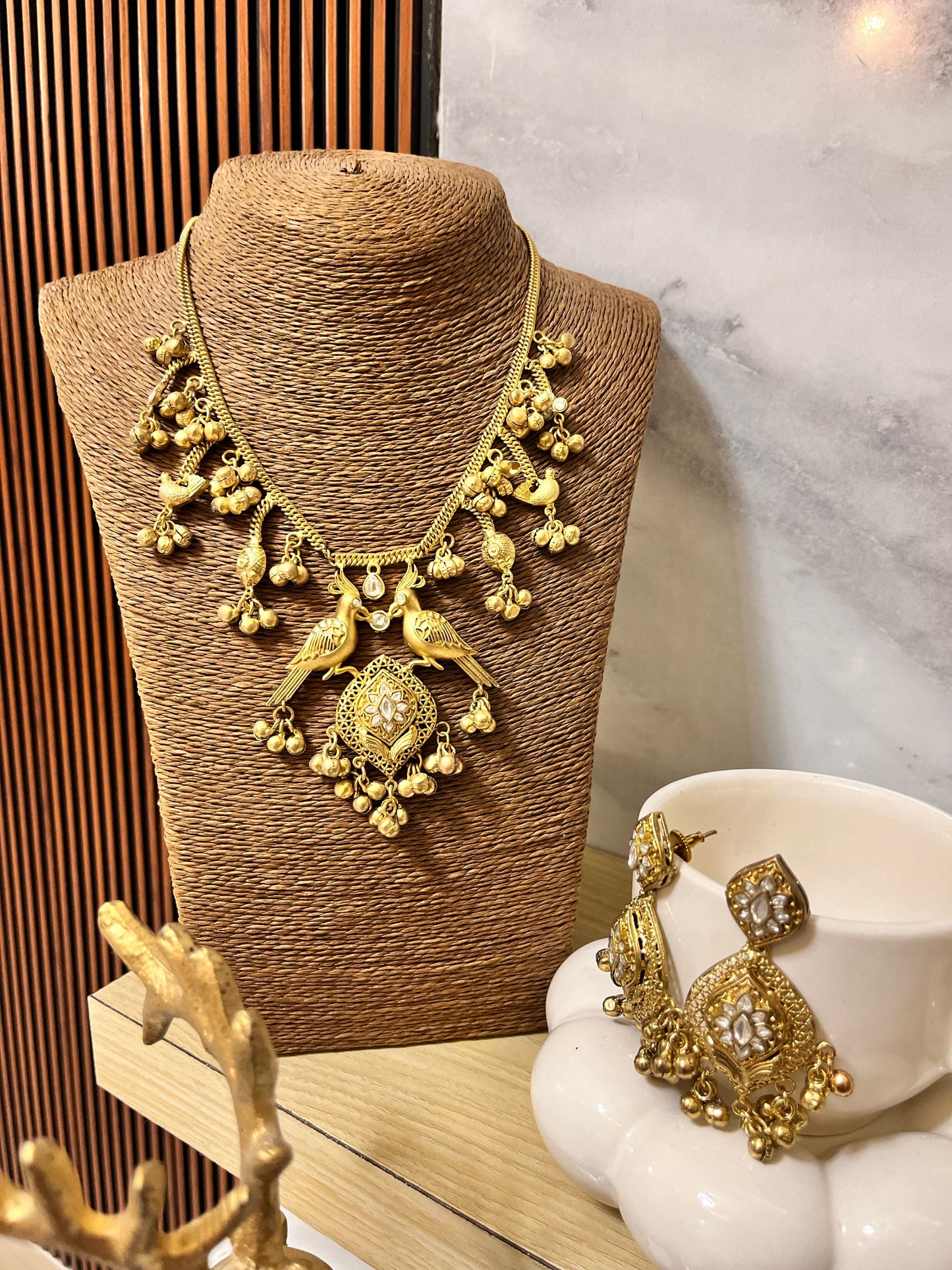 Nazakat Necklace with Earrings