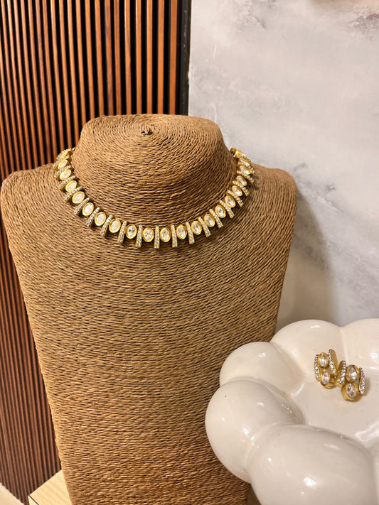 Mandira Necklace with Earrings