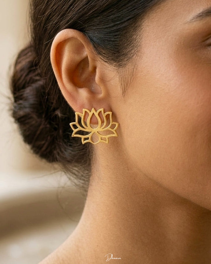 Lotus Studs