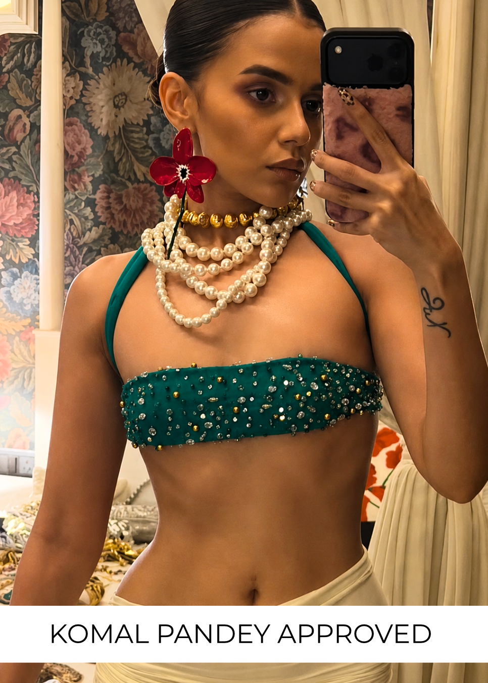 Scarlet Earrings~Komal Pandey Approved